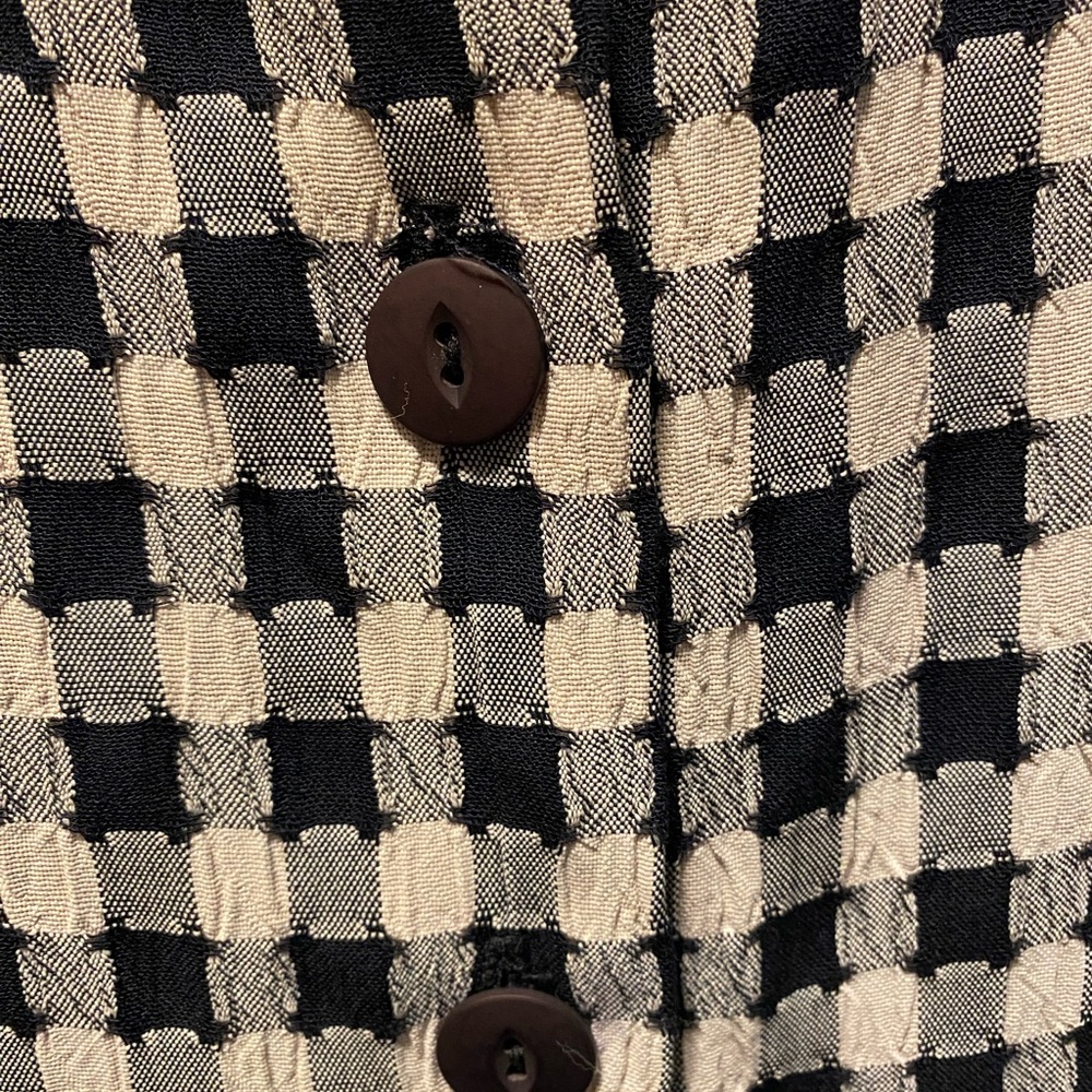 Chic Checkered Button-Up Jacket Size 26 Vintage - image 6